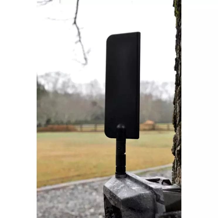 Spartan Hinged 4G/LTE Paddle Antenna